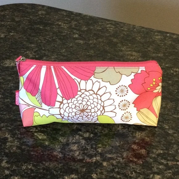 Clinique Floral Cosmetic Bags x 2 - Picture 3 of 10